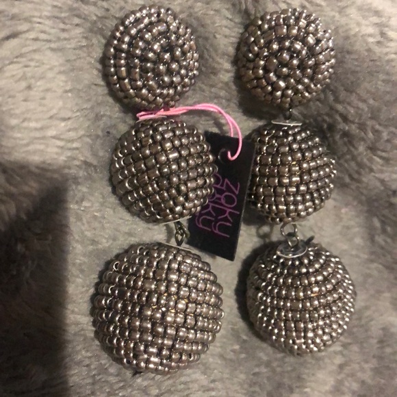 Dark Silver Trio Earrings-NWT - Picture 2 of 5